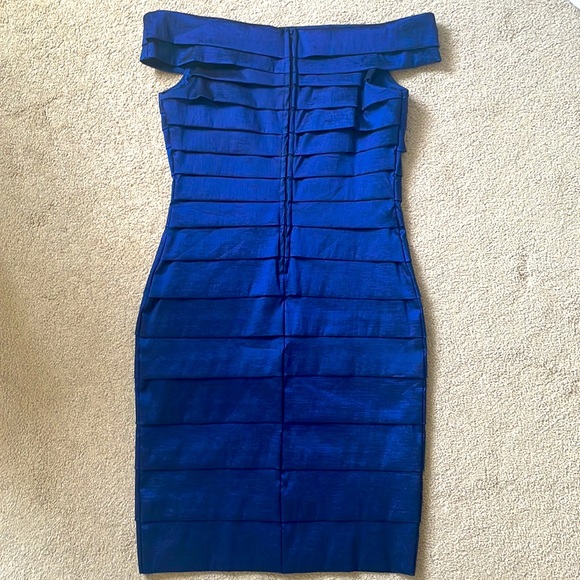 JOSEPH RIBKOFF Sapphire blue dress (size 8) ๐น๐ท๐น NWT - Picture 2 of 3